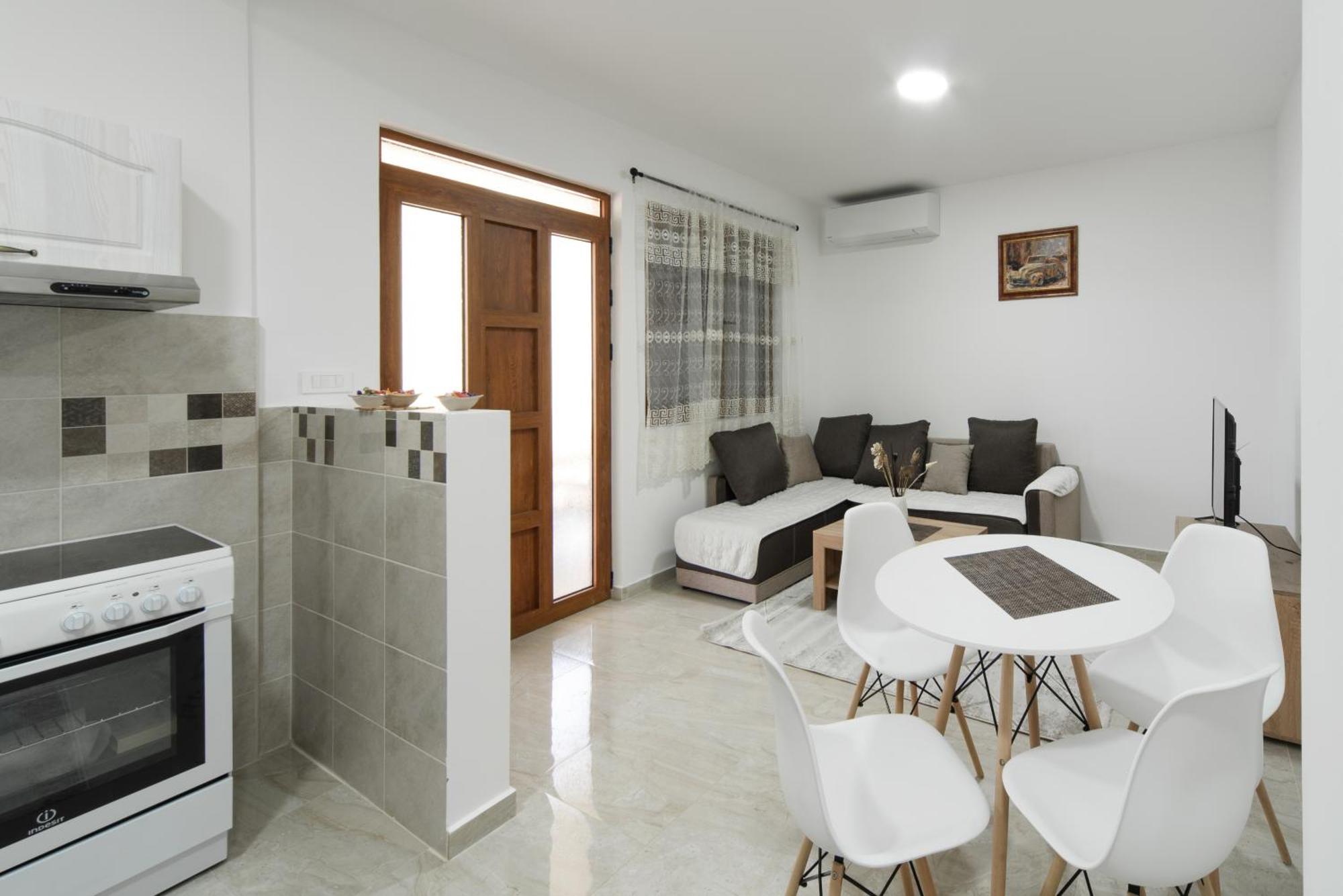 Kasi Apartments Kotor Exterior foto